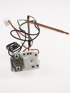 003. Thermostat / temperature limiter 63°C