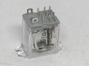 Relay 230 V