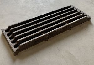 Cast iron grate complete